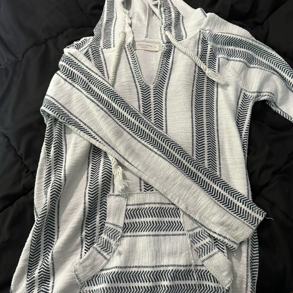 knit hoodie